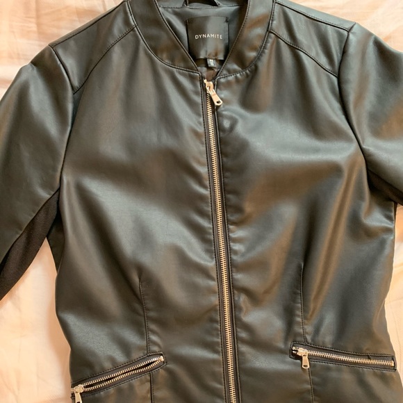 Faux leather jacket - Veste en faux cuir - Picture 2 of 2